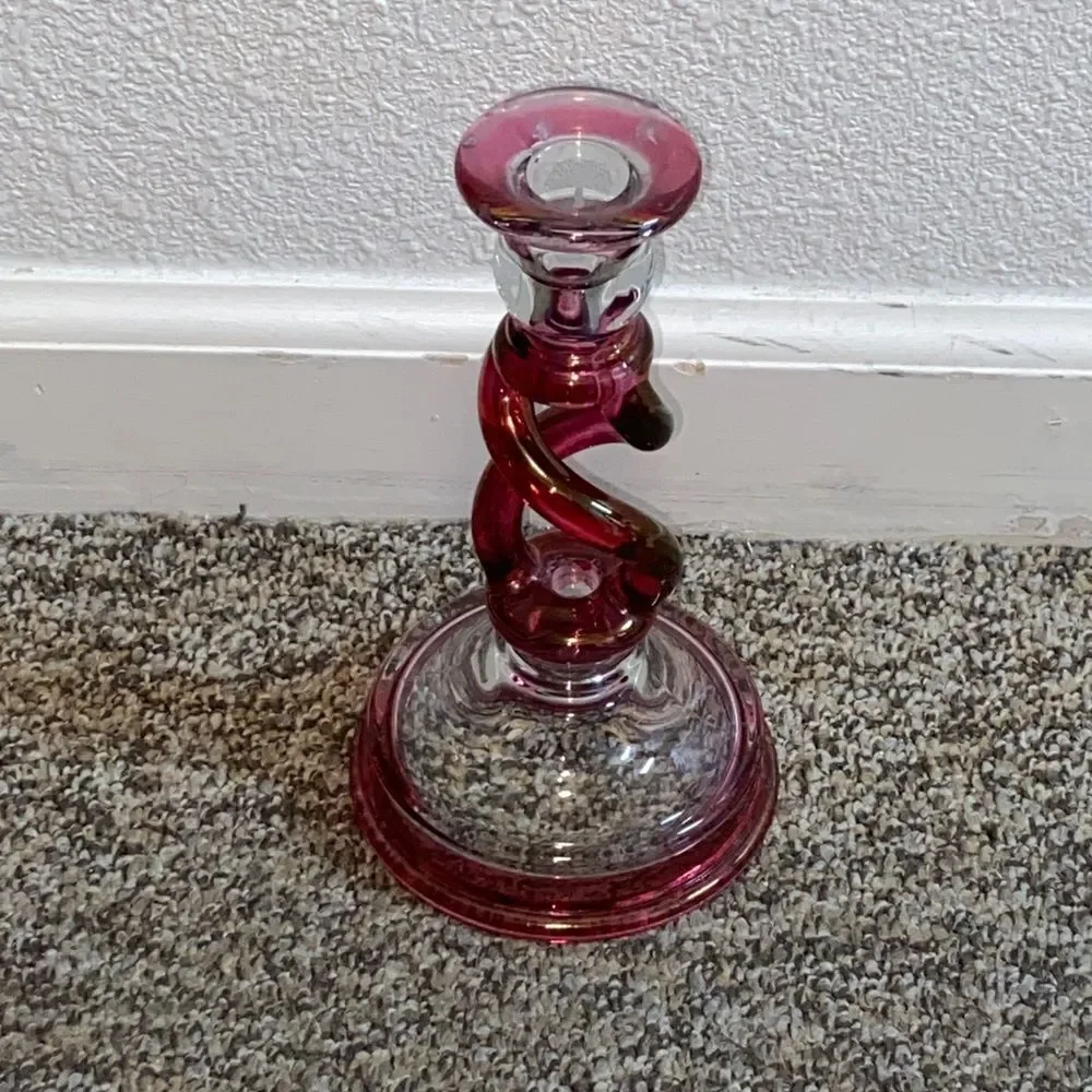 VTG,Pink Twisted Stem Tiffin Glass Candle Holder